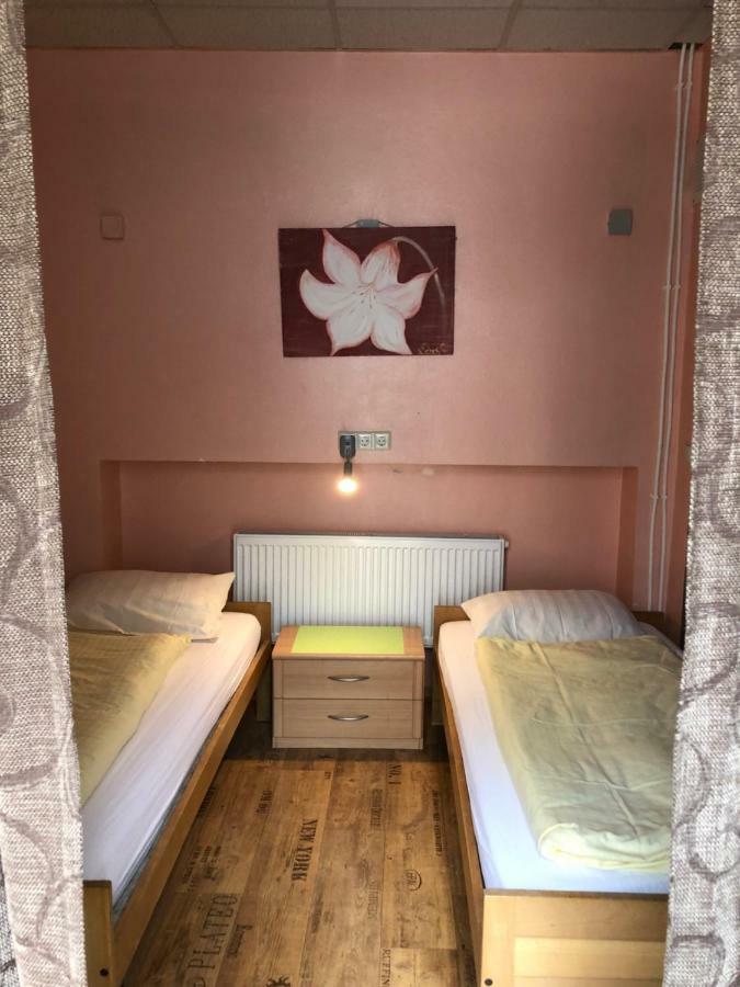 Salzstrasse 22 Pansion Hipokratios Apartment Fürth المظهر الخارجي الصورة